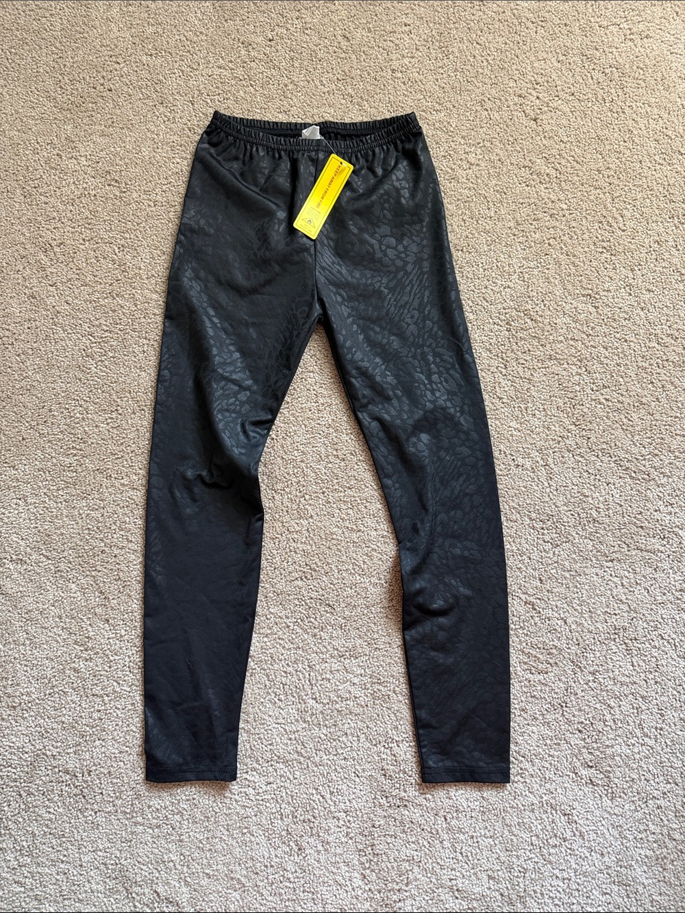 Girl’s Black Animal Print Leggings Size 9